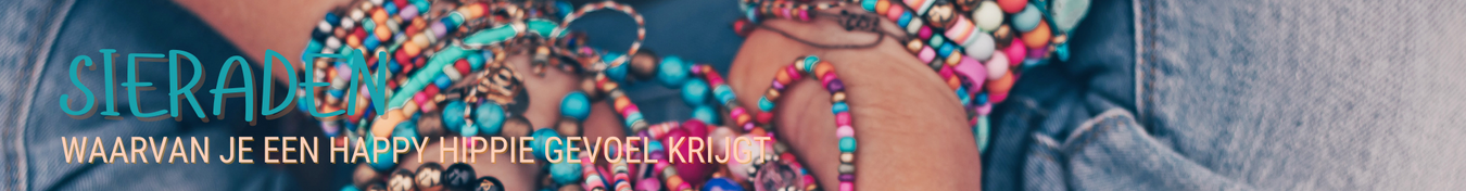 Een selectie van stijlvolle en opvallende sieraden van Hannehaves, met een vrolijk en hippie-gevoel.