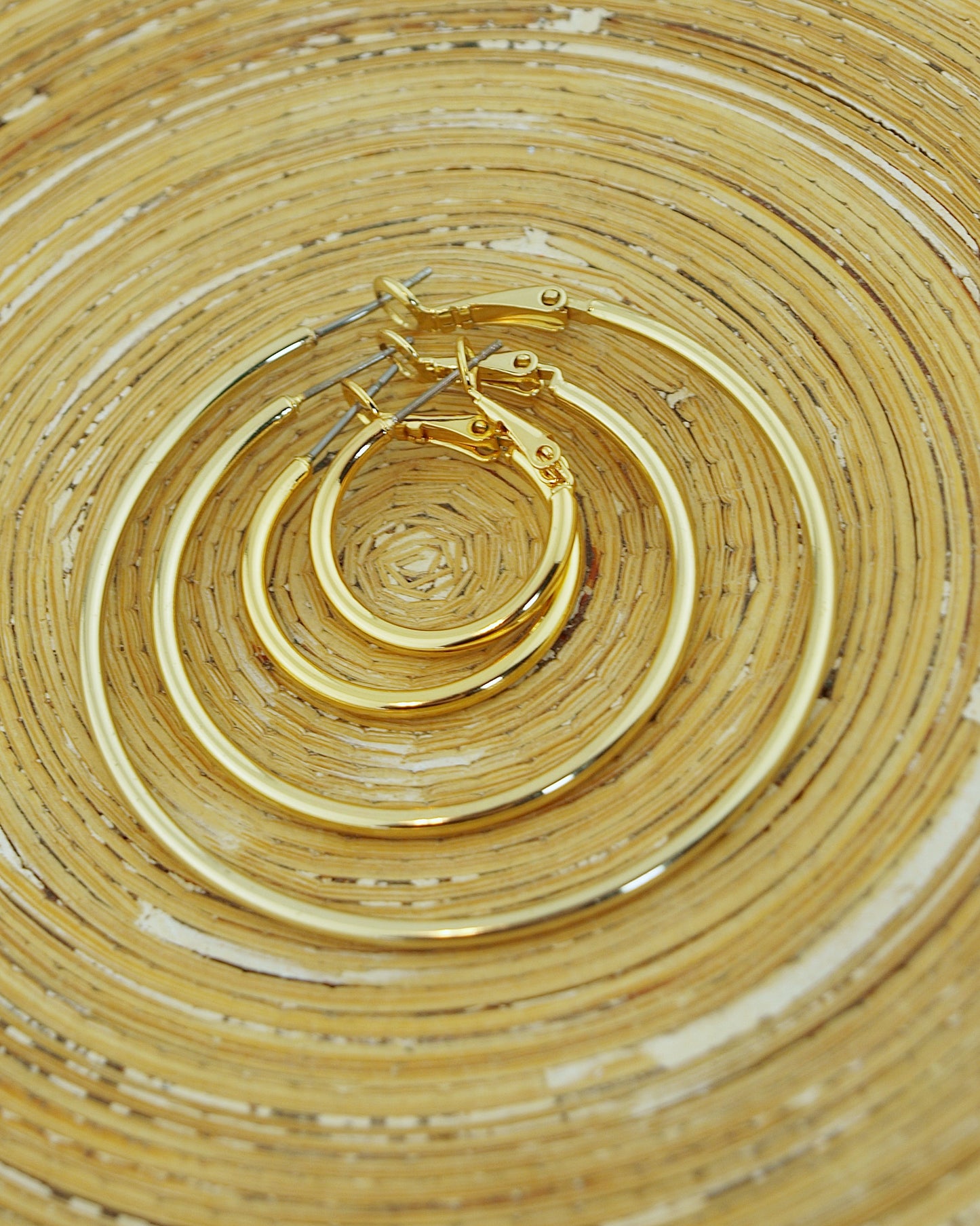 Oorbellen: creolen bloemen hangers mix & match goud