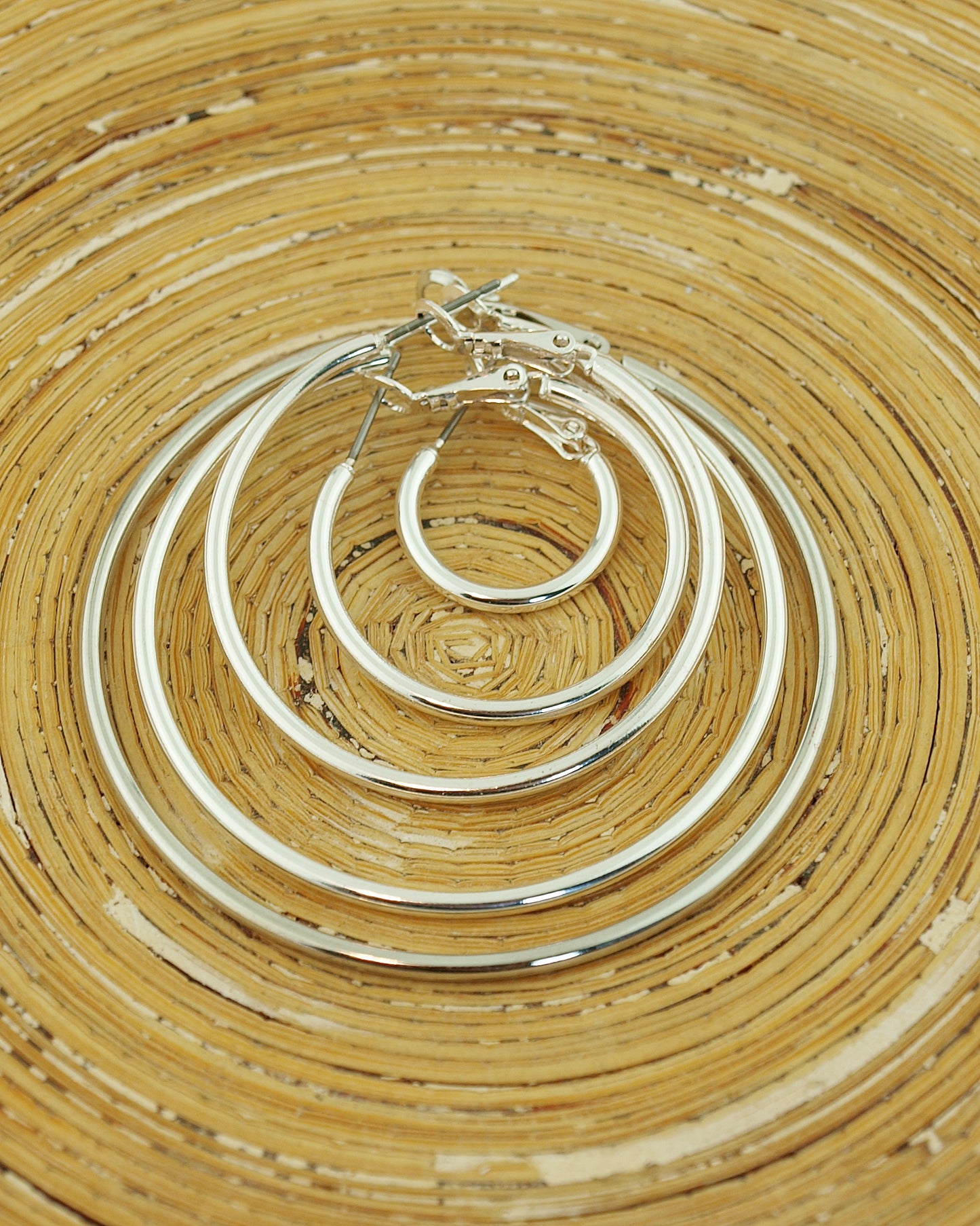 Oorbellen: creolen met bloemen hangers mix & match zilver
