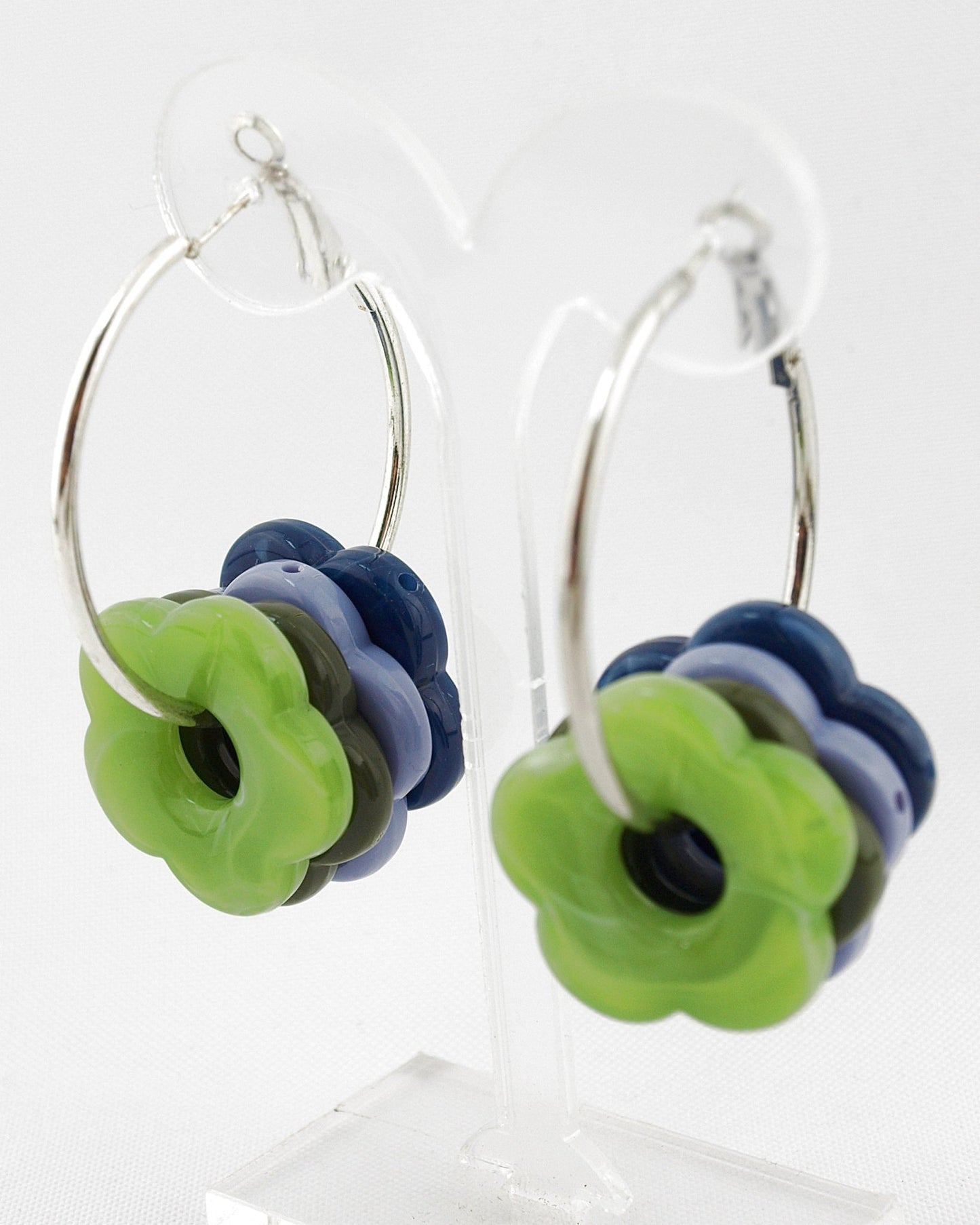 Oorbellen creolen Bloemkralen Groen Blauw - HanneHaves