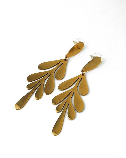 Oorbellen Leaf, gouden lange oorsteker