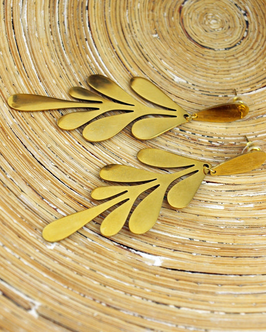 Oorbellen Leaf, gouden lange oorsteker - HanneHaves