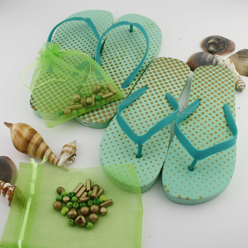 Teenslippers: Minty Dots DIY