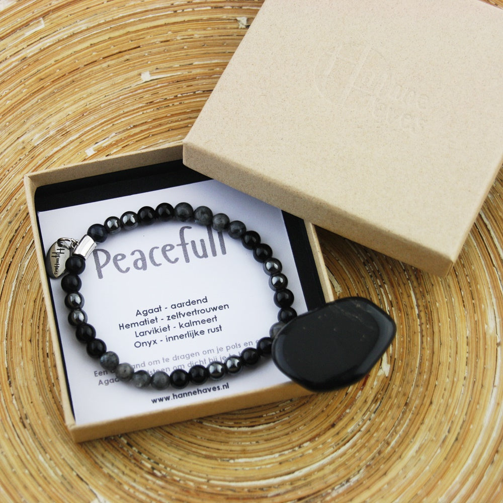 Happy bracelet: Peacefull