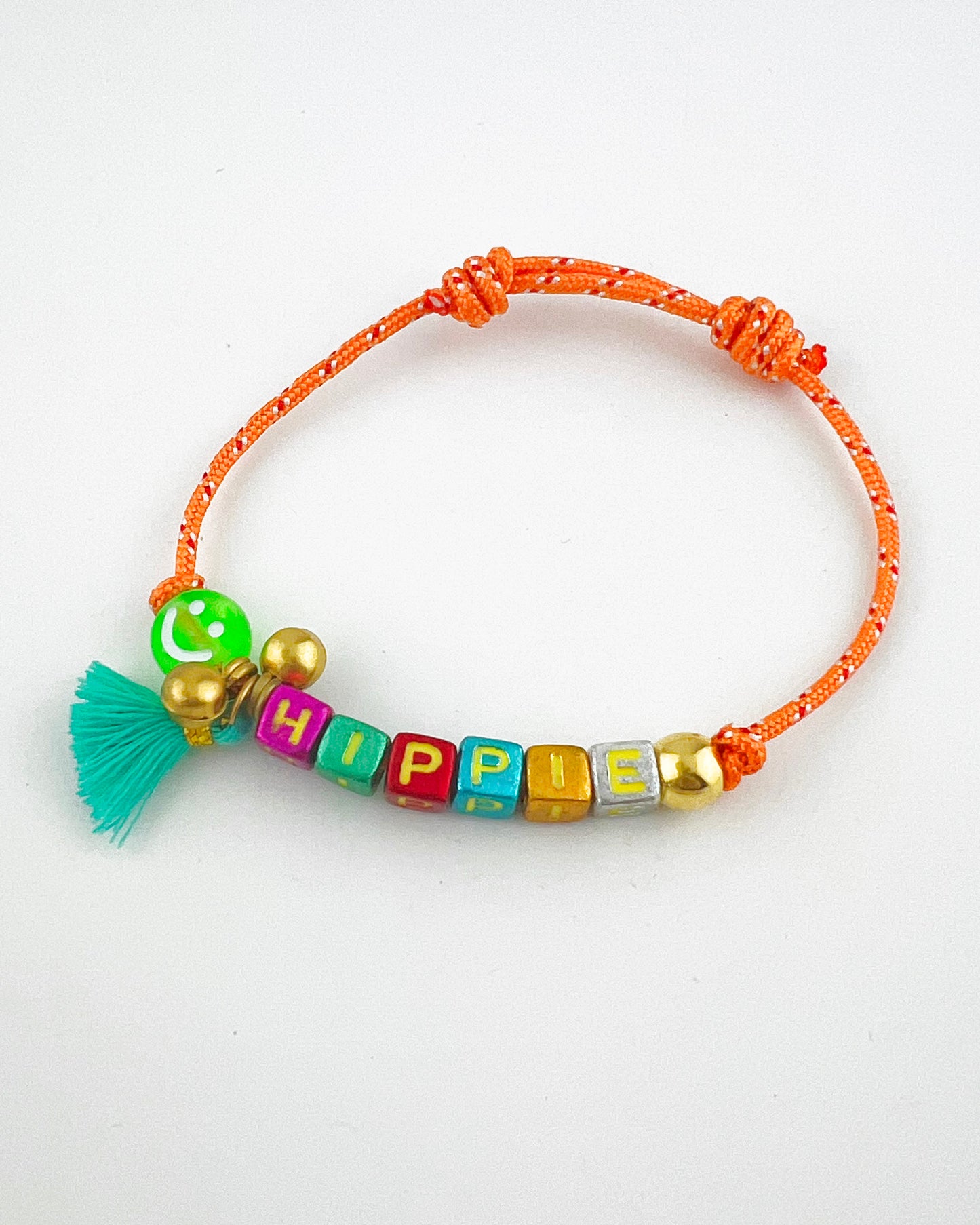 Armband Smiley Letters(Kies uit meerdere kleuren koord)
