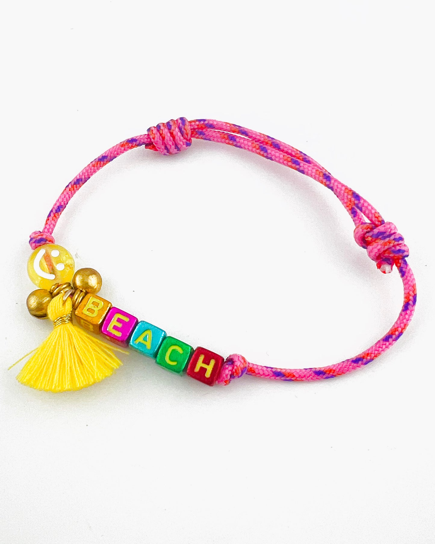 Armband Smiley Letters(Kies uit meerdere kleuren koord)