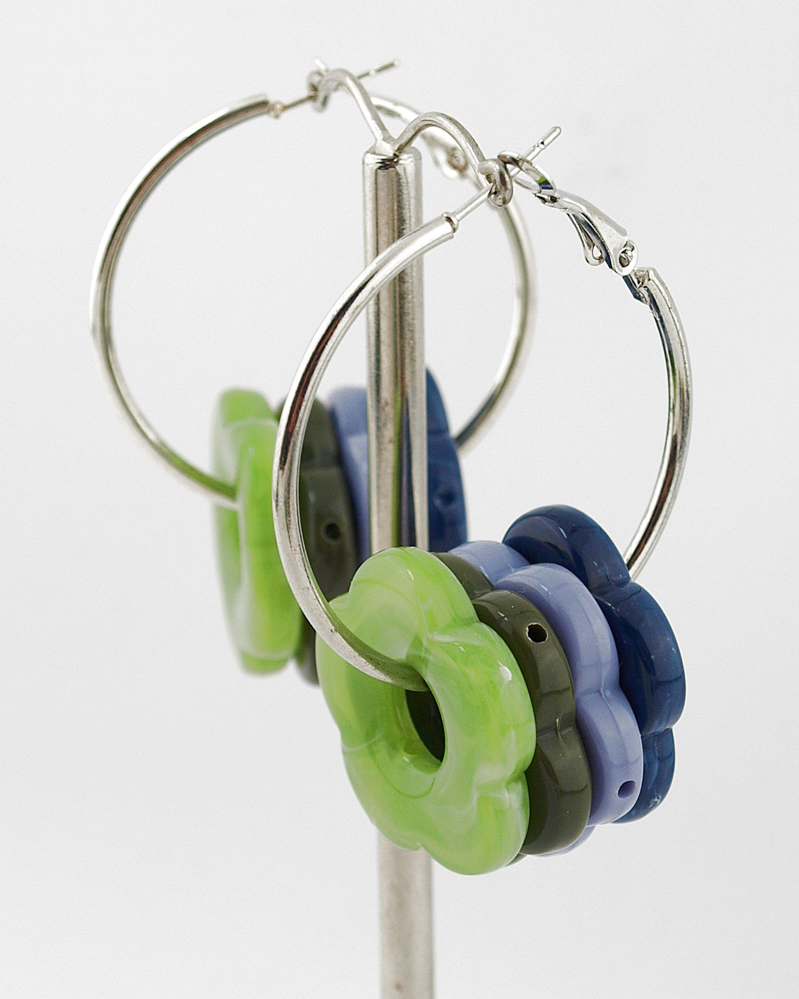 Oorbellen creolen Bloemkralen Groen Blauw