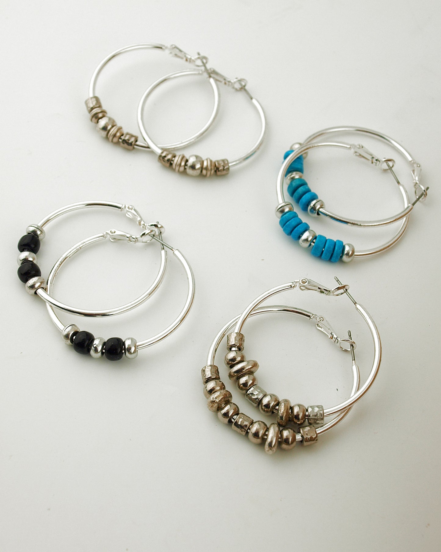 Oorbellen Creolen: Silver Beads
