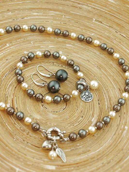 Set Parels Grijs Crème ketting, armband en oorbellen