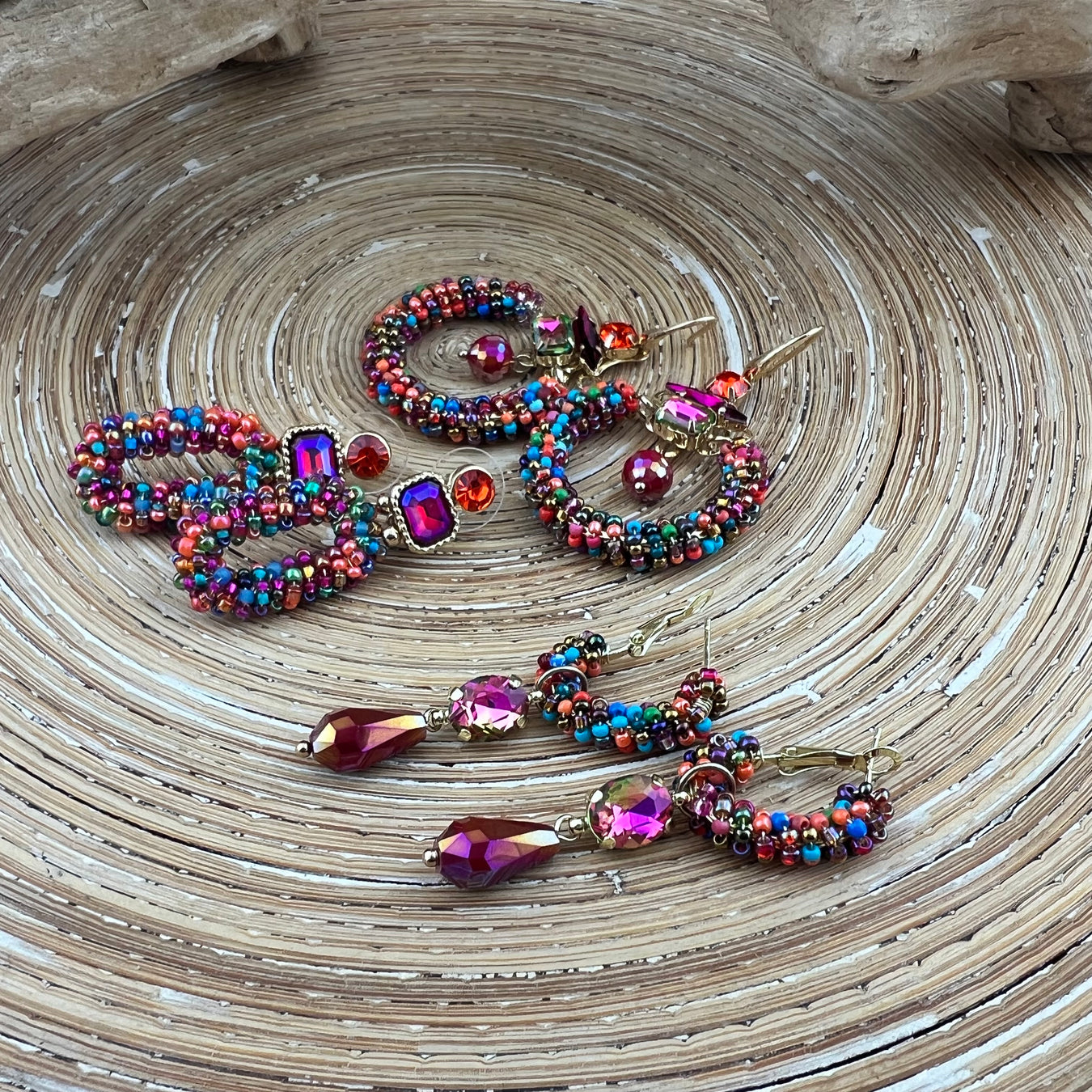 oorbellen multicolor in vrolijke kleuren