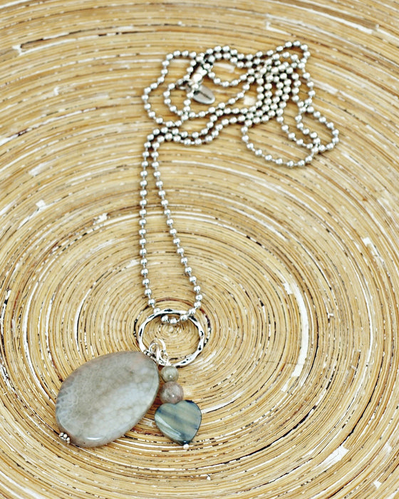 Lange ketting Grey Heart Shell