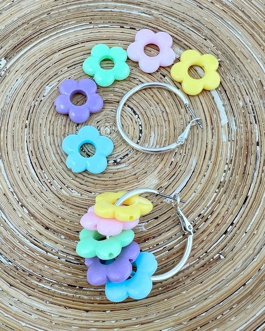 Oorbellen creolen Bloemkralen frisse kleuren Medium