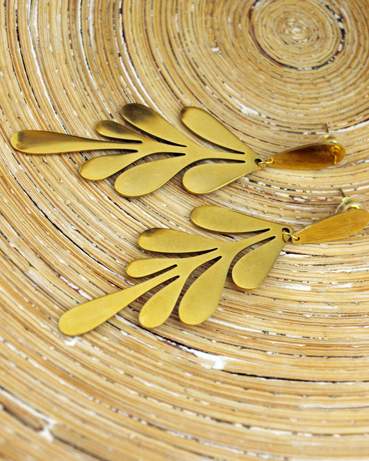 Oorbellen Leaf, gouden lange oorsteker