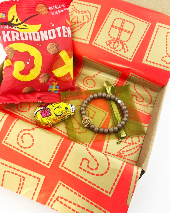 Schoen Kadoosje armband Roosje HanneHaves