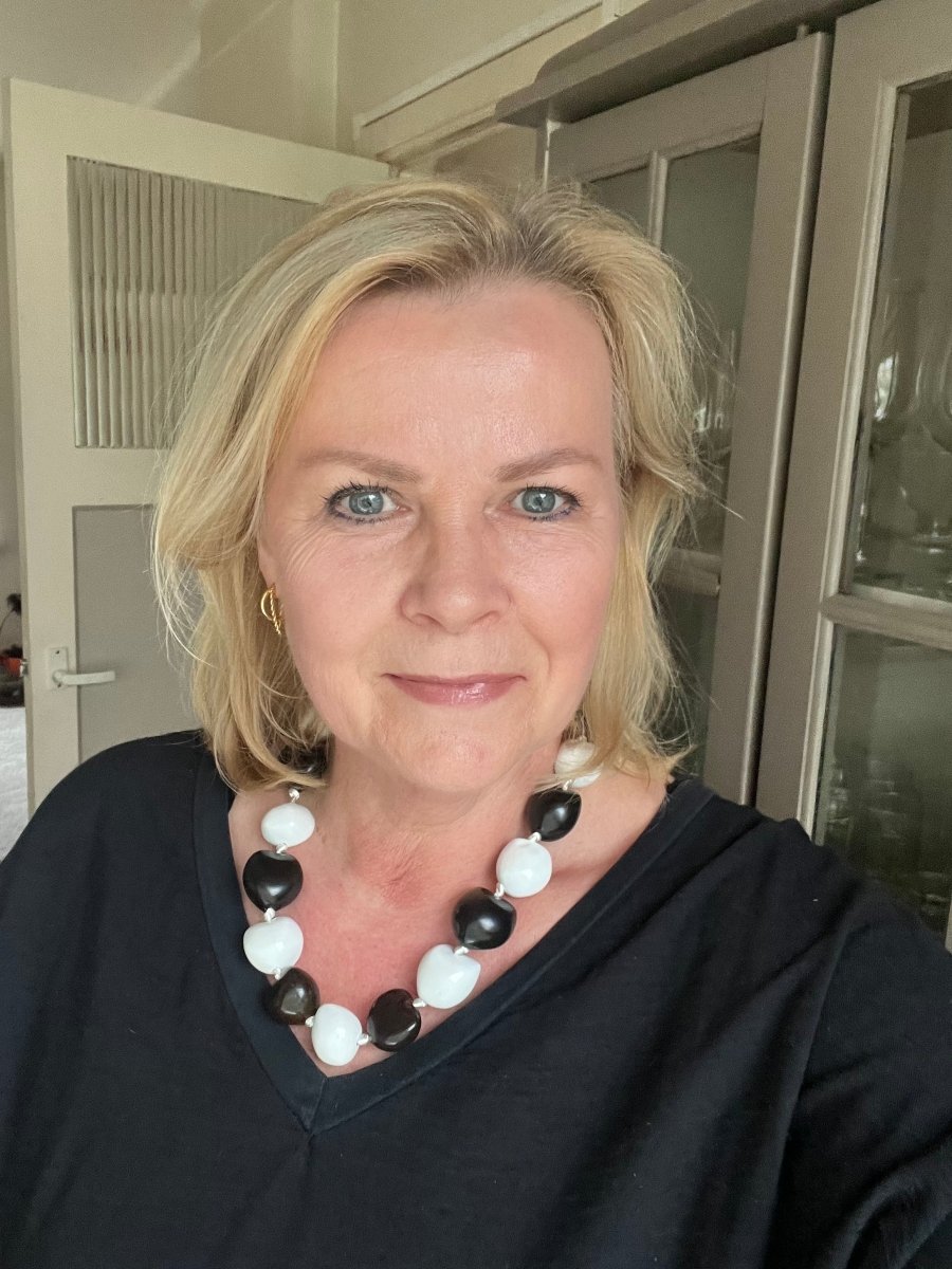 Ketting Bamboe Harten Grote Kralen Zwart - HanneHaves