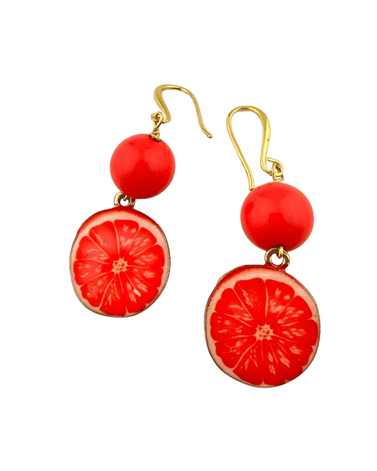Oorbellen Grapefruit met rode kralen en goudkleurige haakjes | HanneHaves - HanneHaves