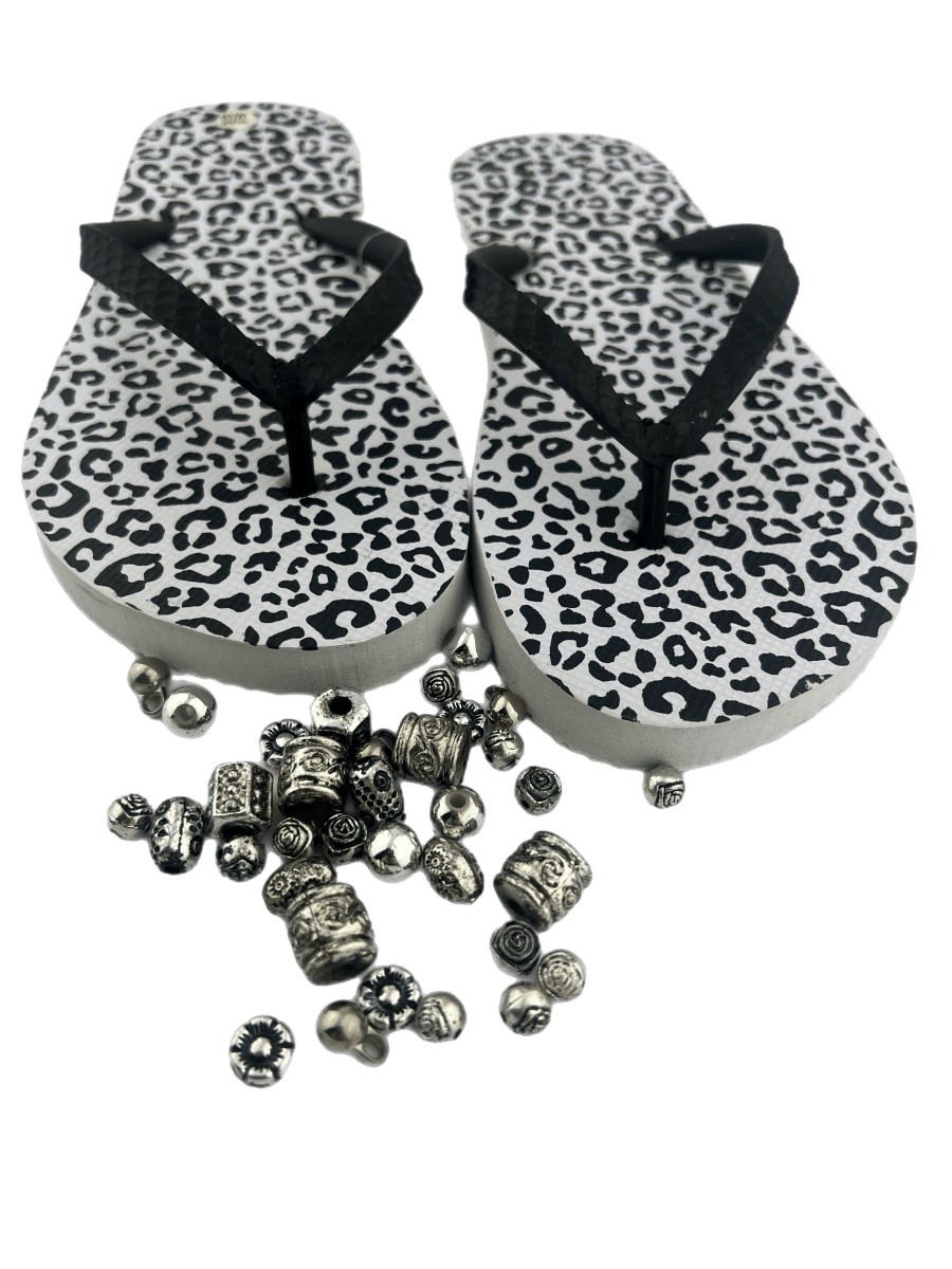 Teenslippers DIY Panter zwart wit - HanneHaves