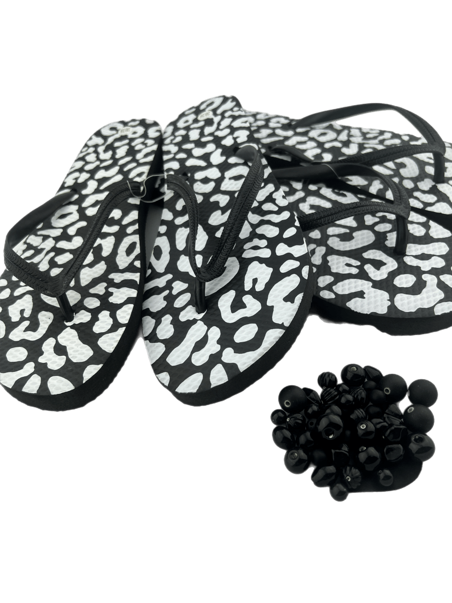 Teenslippers DIY zwart wit panter - HanneHaves
