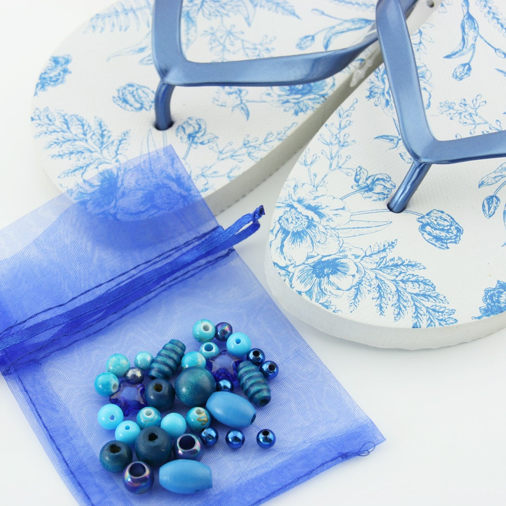 Teenslippers: Blue white DIY