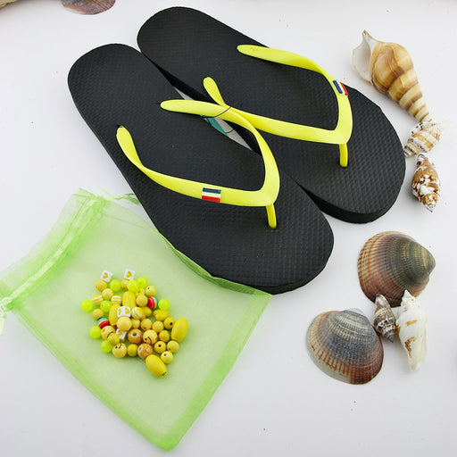 Teenslippers: Yellow Black DIY