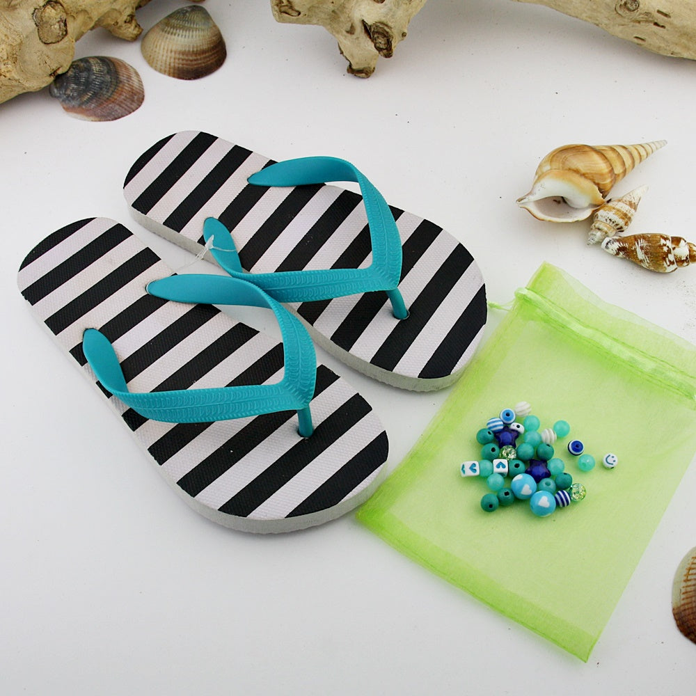 Teenslippers: Stripes Turquoise DIY