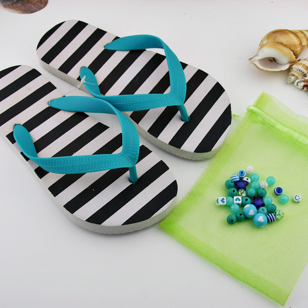 Teenslippers: Stripes Turquoise DIY