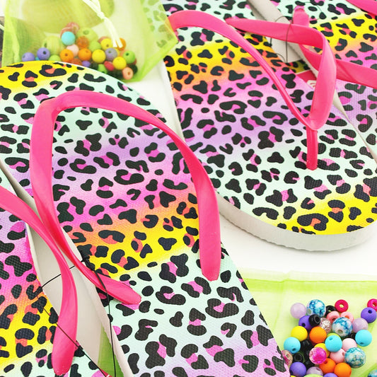 Teenslippers: Rainbow Panther DIY