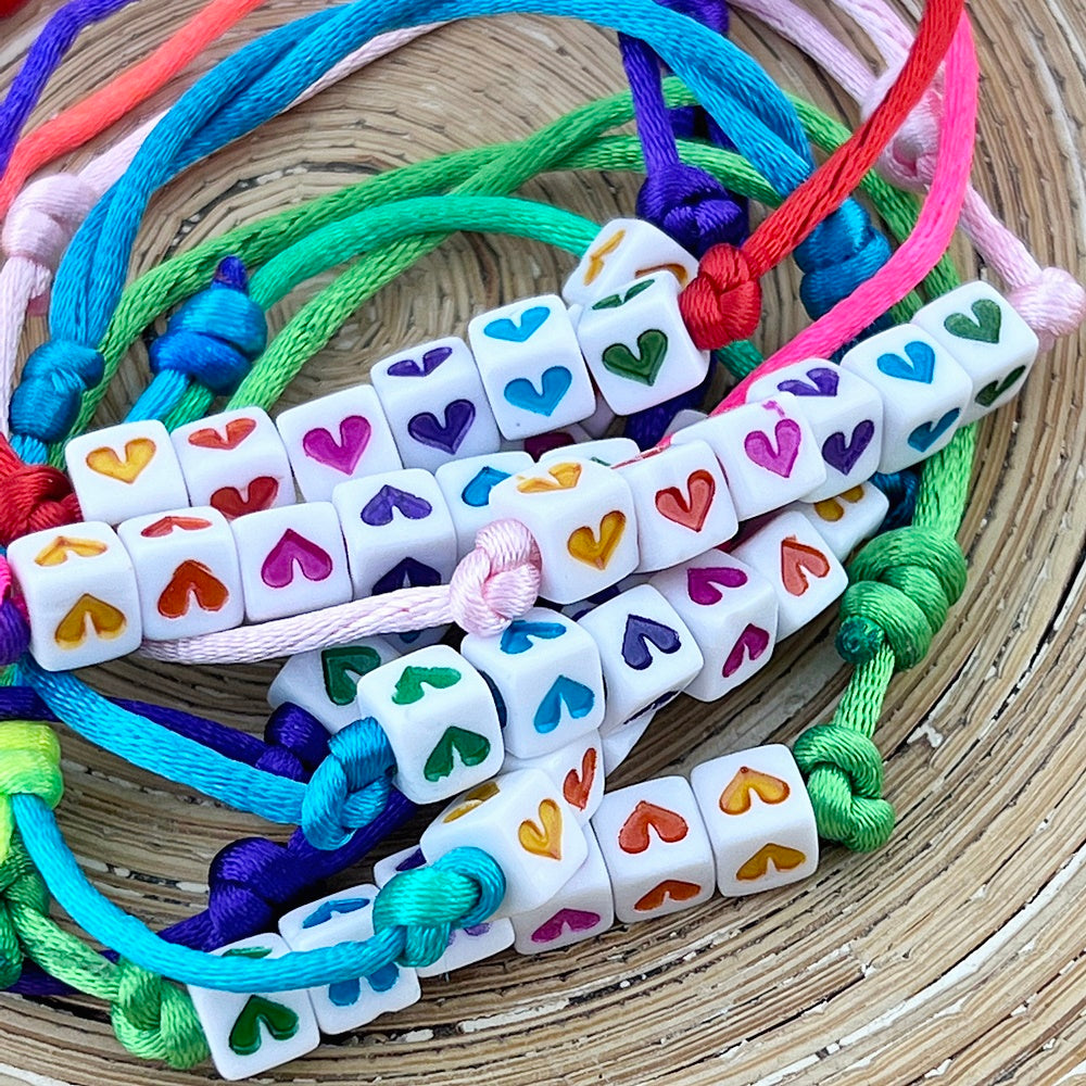Armbandje Rainbow Hearts