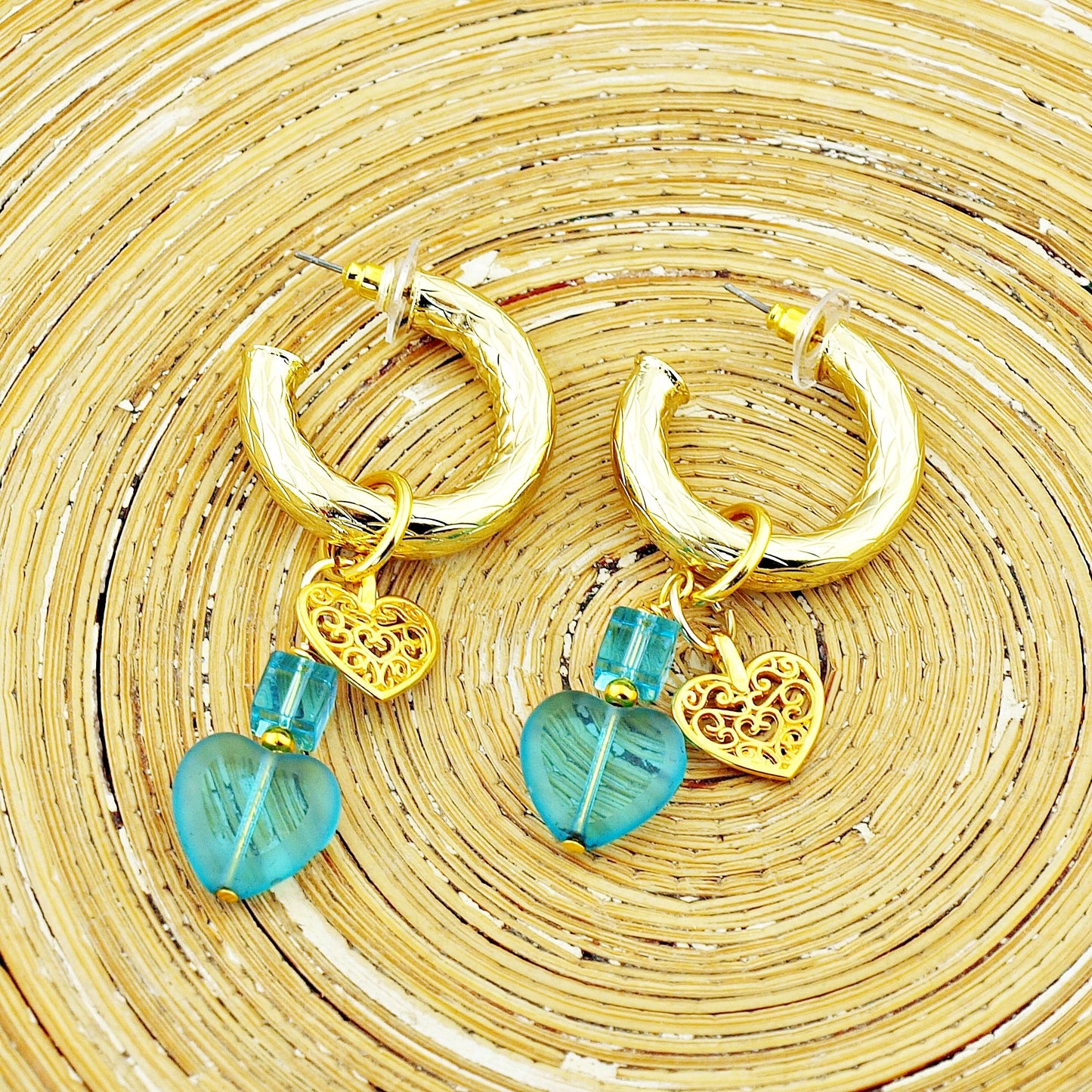 Oorbellen Big Loop Hearts Turquoise