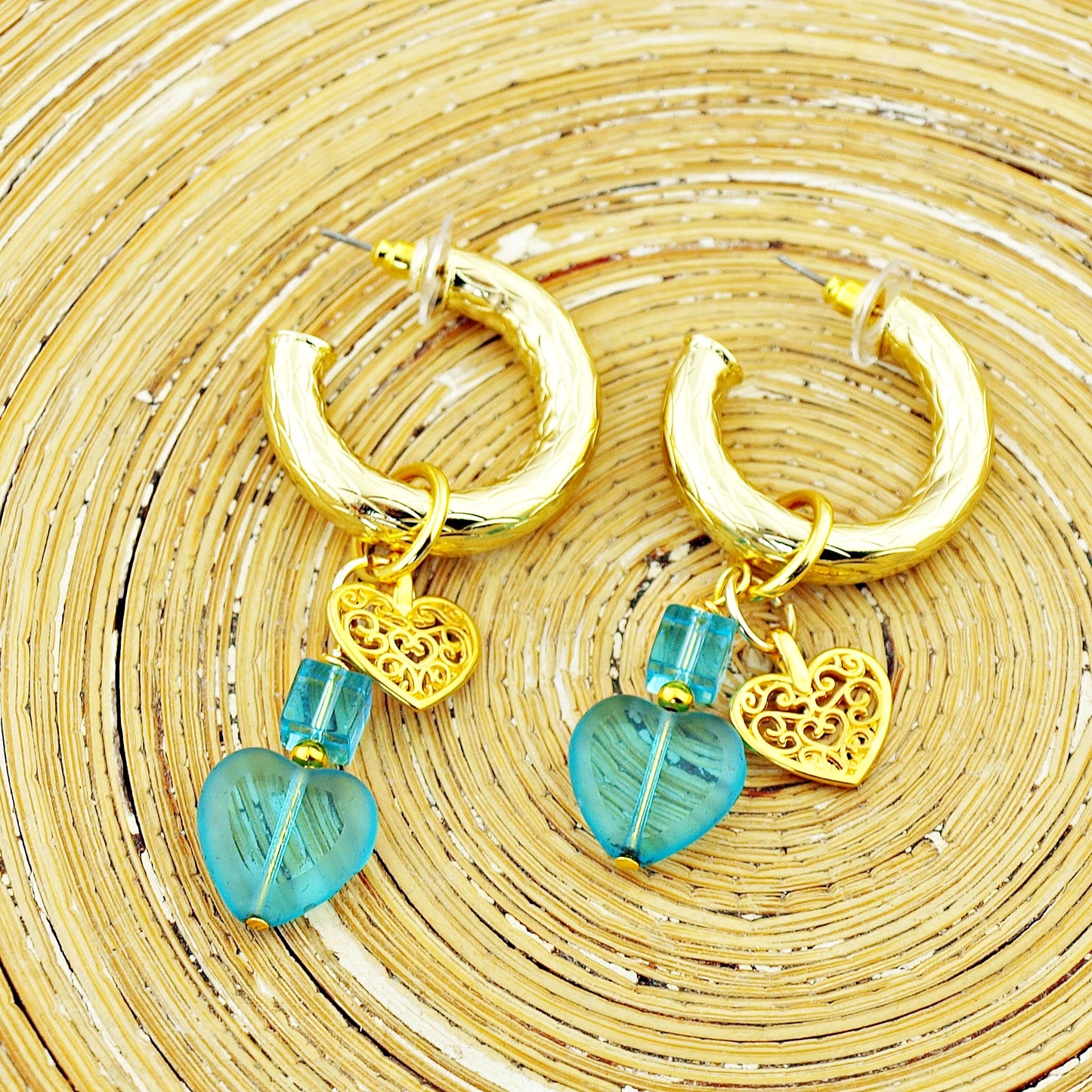 Oorbellen Big Loop Hearts Turquoise